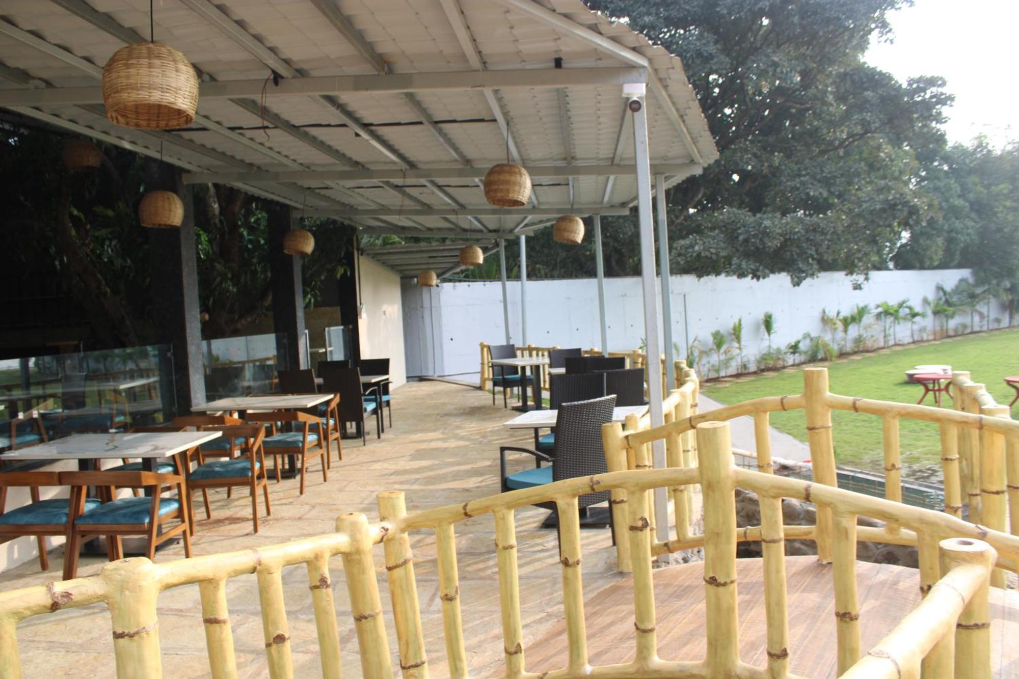 Mango Leaf Lake Resort Malkhed Extérieur photo